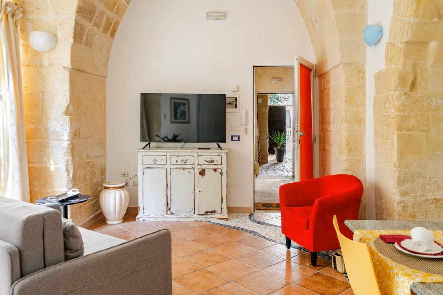 B&B Corte Dei Memoli Di Margiotta Giuseppina Lecce Extérieur photo