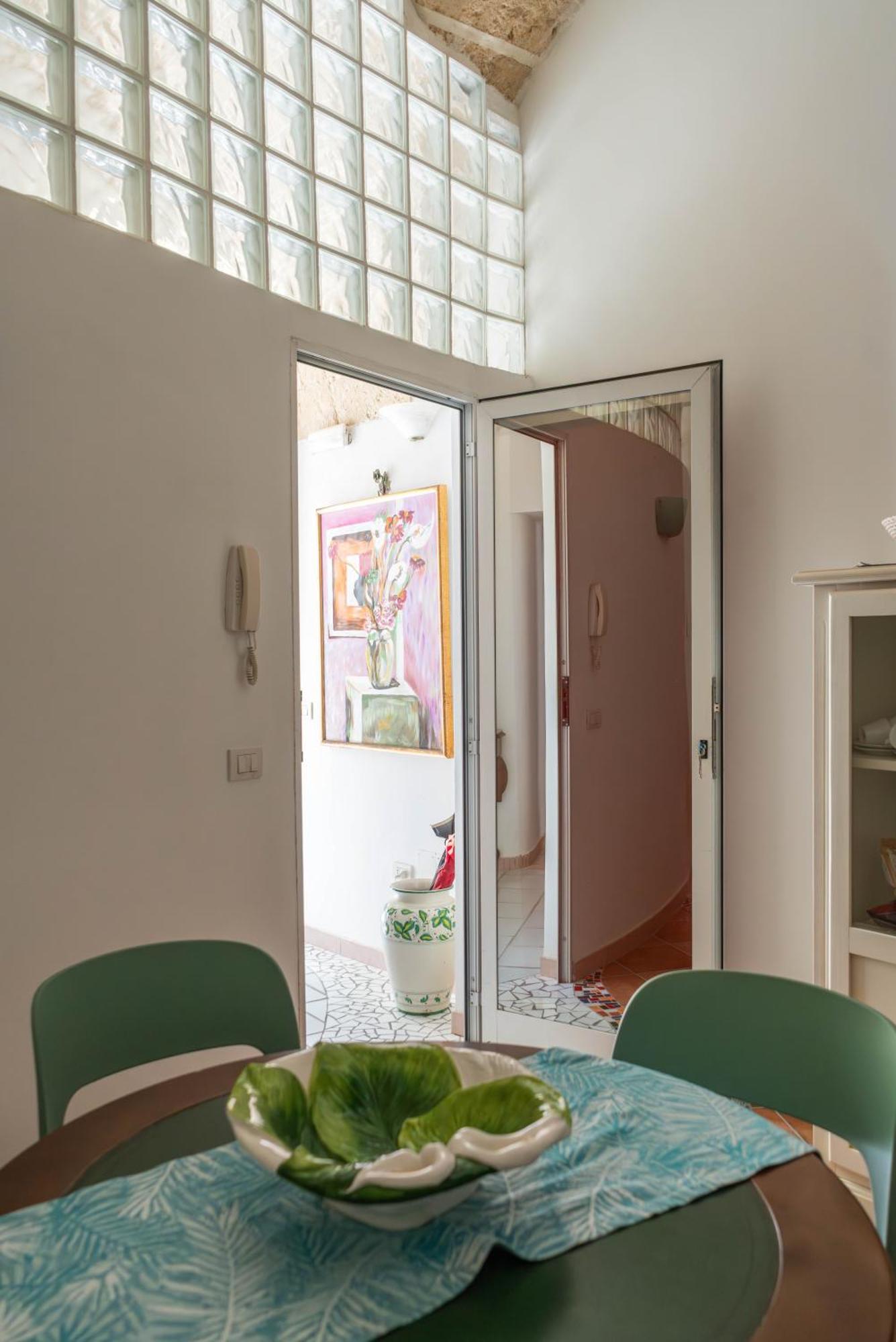 B&B Corte Dei Memoli Di Margiotta Giuseppina Lecce Extérieur photo