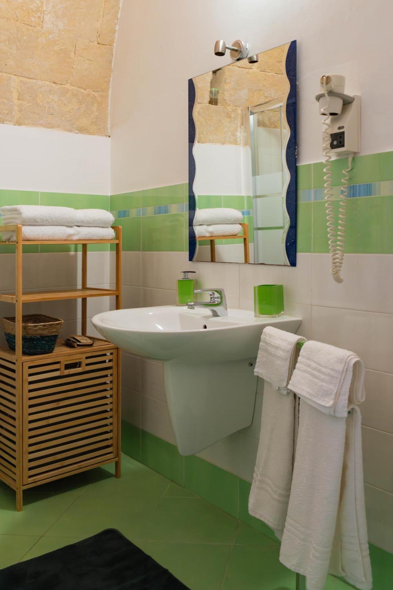 B&B Corte Dei Memoli Di Margiotta Giuseppina Lecce Extérieur photo